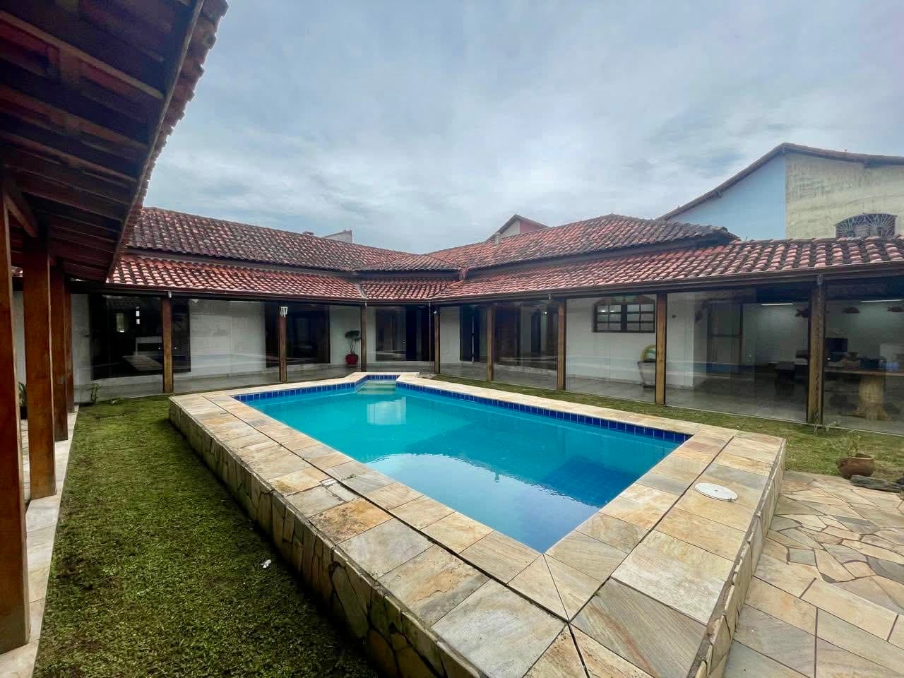 CASA C/ PISCINA BALNEÁRIO DI FRANCO