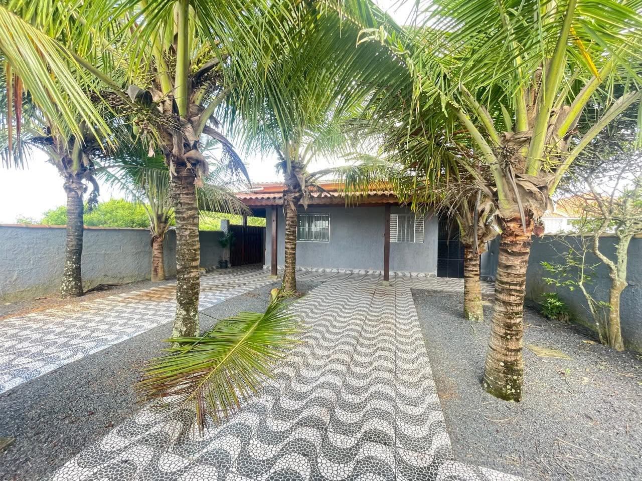 CASA BALNEÁRIO JARDIM TROPICAL